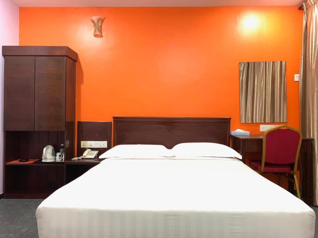 Id Hotel Segamat Exterior foto